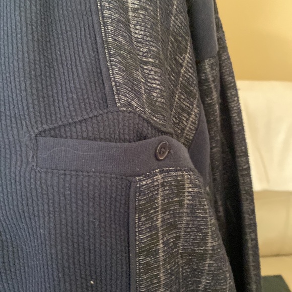 Mens 3button up sweater size XLarge size. - Picture 5 of 14